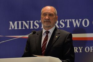 Мацеревич презентовал оборонную концепцию