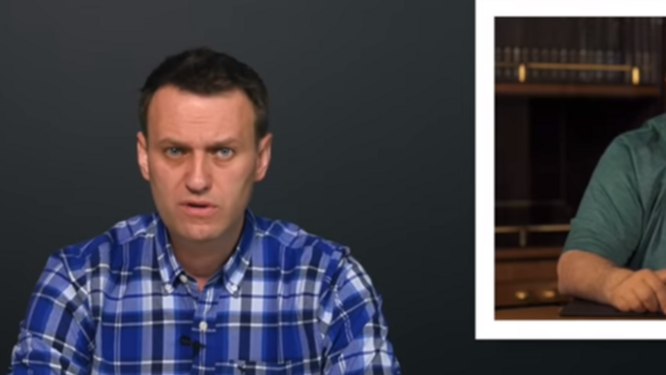 Навальний і Усманов продовжують спілкуватися через YouTube