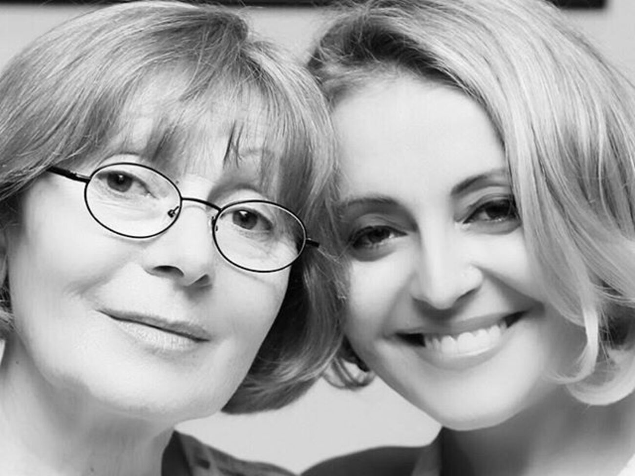 Варум презентовала клип на песню о маме