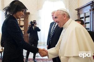 Перша леді США не відразу зрозуміла запитання понтифіка