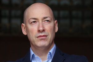 Гордон: Нет народного артиста Франции Шарля Азнавура и народного артиста США Фрэнка Синатры