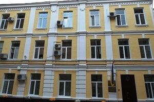 Печерський суд відпустив уже п'ятьох колишніх податківців