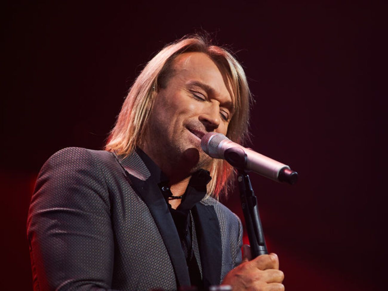 Поклонники Винника были лишены возможности сфотографироваться с его изображением