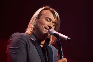 Поклонники Винника были лишены возможности сфотографироваться с его изображением