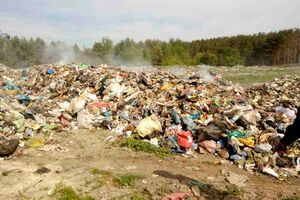 У Київській області незаконно вивантажили сміття зі Львова