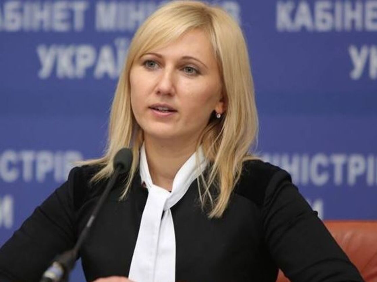 В документе указано, что Юшкевич не прошла испытательный срок