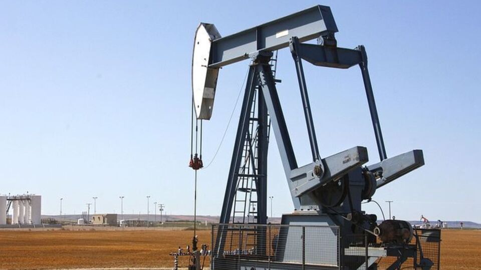 Станом на 6.00 ф'ючерси на Brent коштували $51 за барель