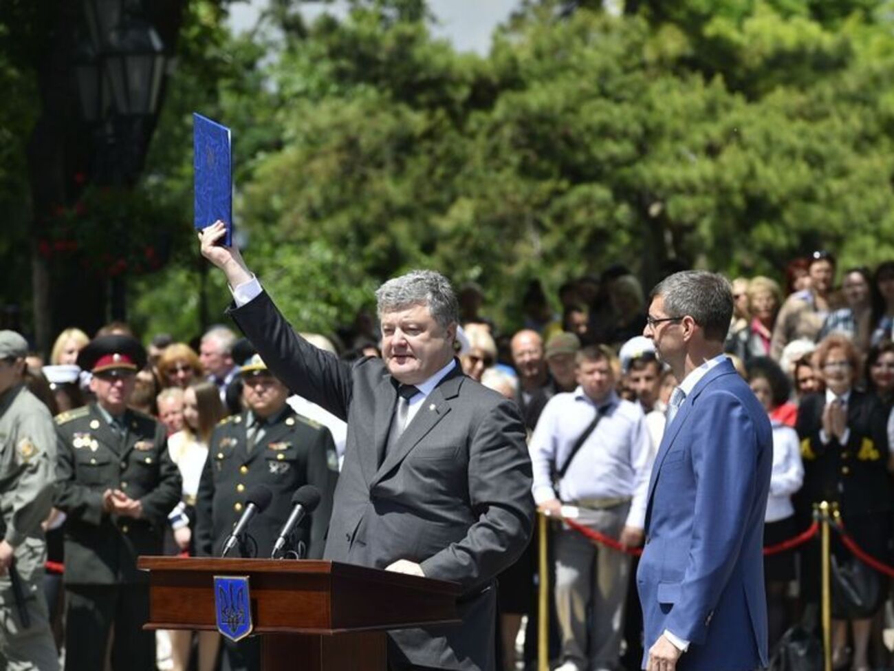 Порошенко підписав указ в Одесі