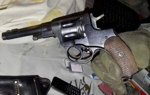 В ходе обысков у злоумышленников изъяли огнестрельное оружие