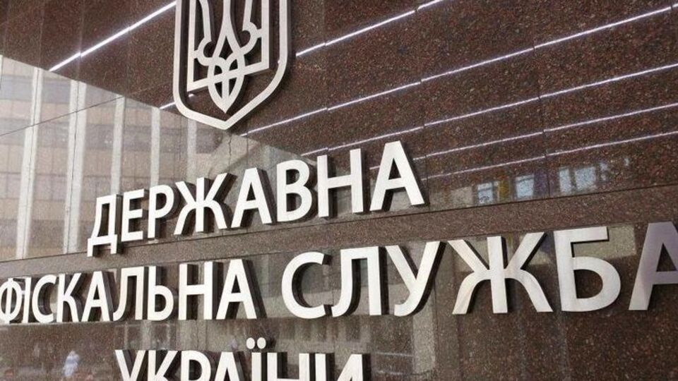 У ДФС повідомили про арешт 70 вантажівок