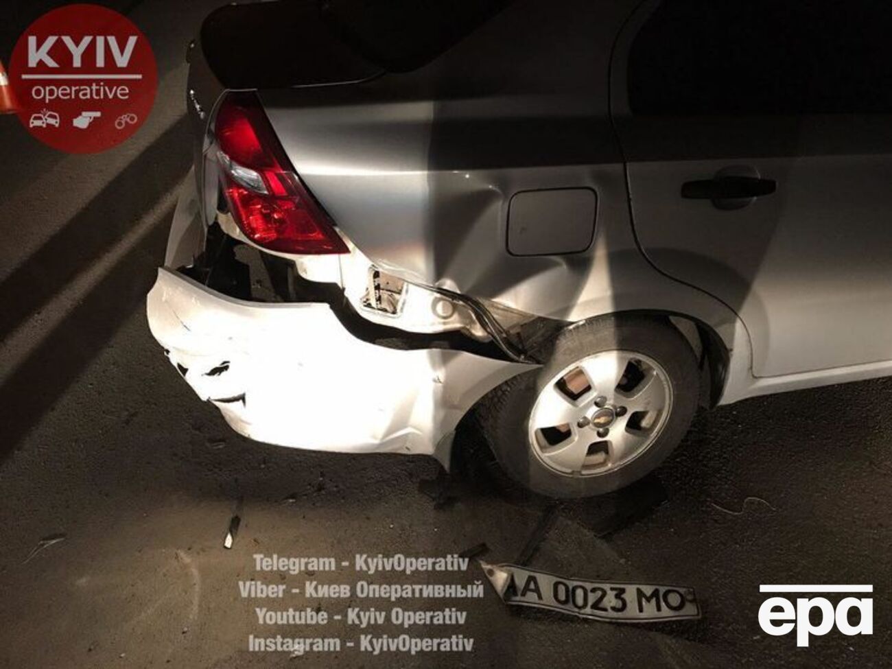 Водій Генпрокуратури забув у авто своє посвідчення