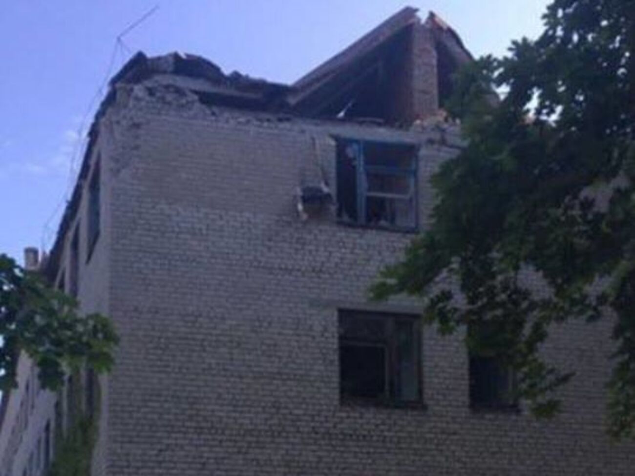 Бойовики вранці обстріляли Красногорівку
