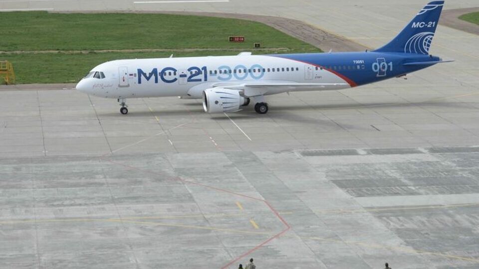 МС-21 уперше полетів