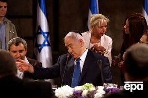 Премьер-министра Израиля Биньямина Нетаньяху открыл заседание правительства в пещере под Стеной плача