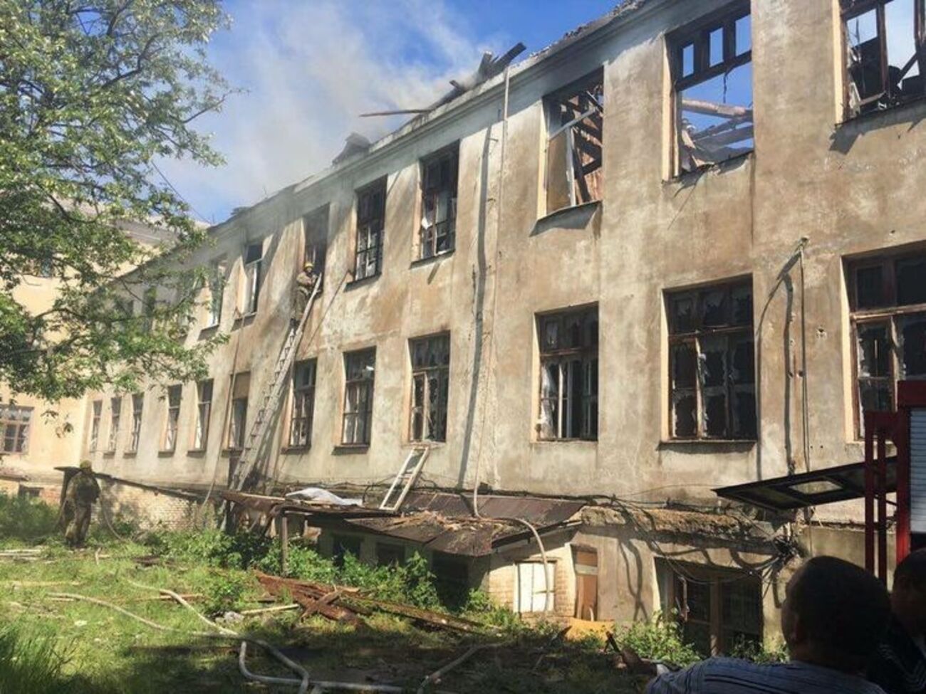 Арсеній Яценюк: На заяву "Великої сімки" Кремль відповів масованим обстрілом України