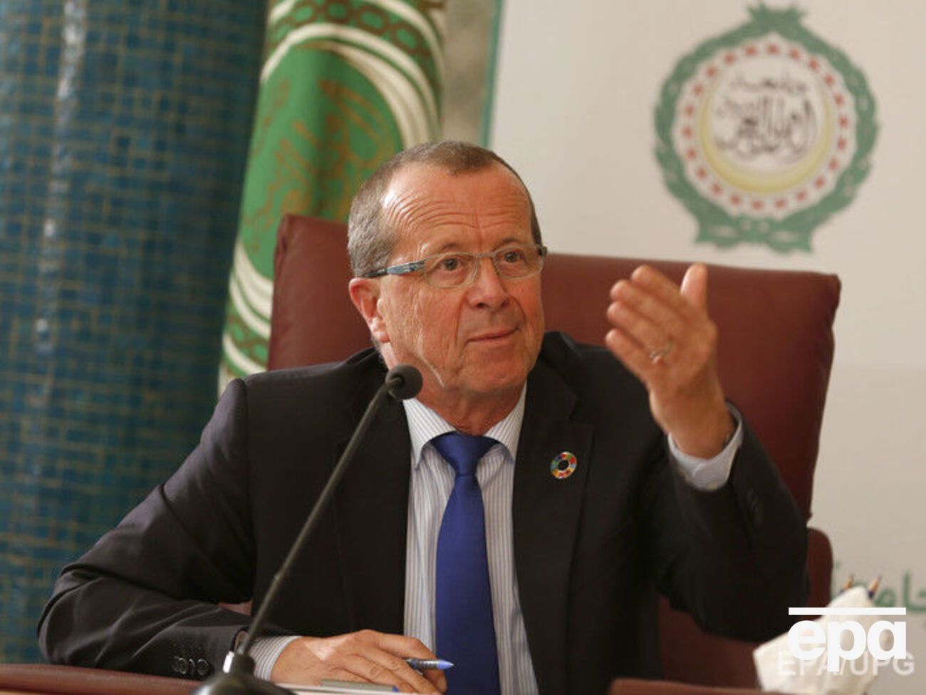 По информации The Telegraph, Коблер отменил поездку в Триполи из-за угрозы нападения джихадистов