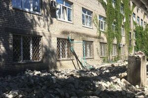 Водопостачання у Красногорівці відновили, однак місто сильно постраждало від обстрілу