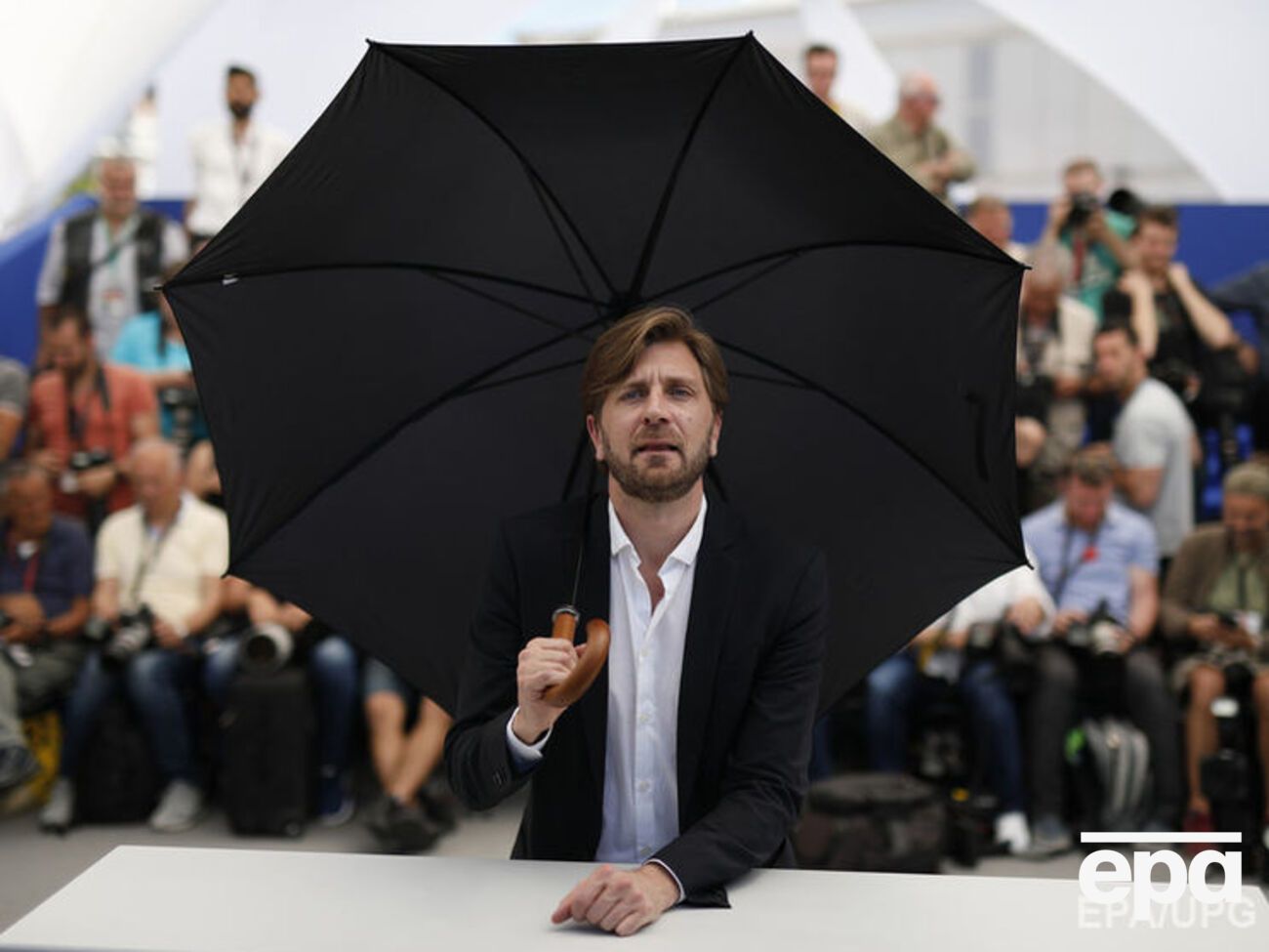 Эстлунд представил в Каннах фильм "Квадрат"