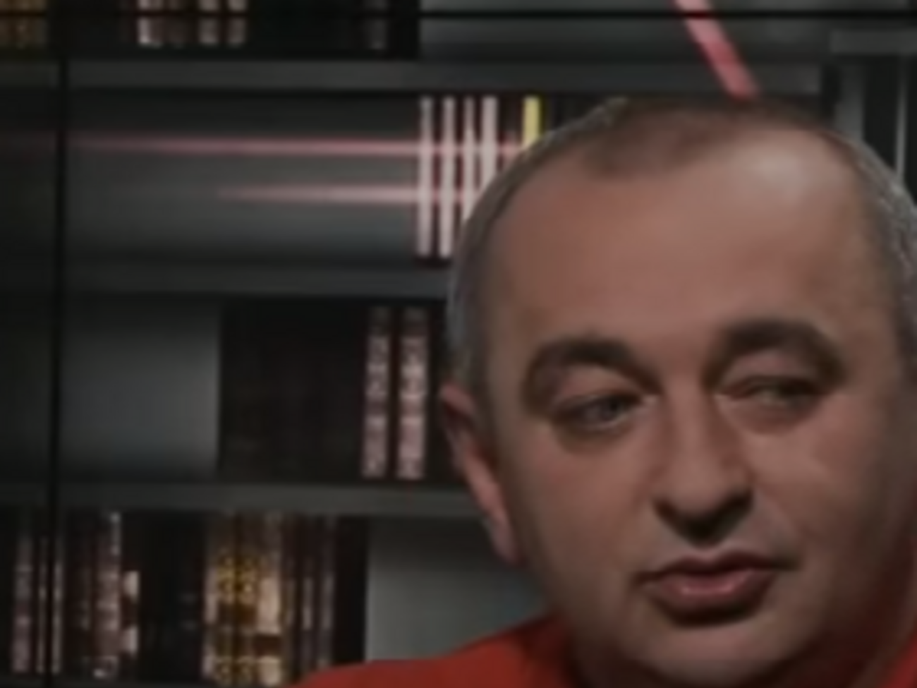 Матиос: Чернобай оставил горячую сковородку и завтрак прямо на столе