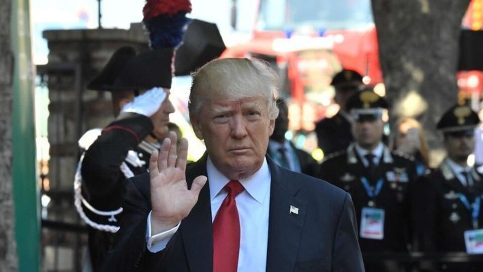 В адміністрації президента США Дональда Трампа мають намір вести переговори з Росією щодо українського питання, повідомляють джерела The Washington Post