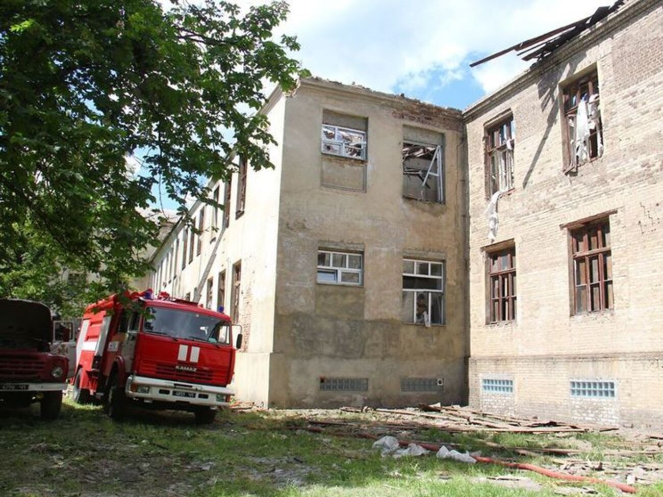 У Краматорську проводять ремонтно-відновлювальні роботи пошкоджених інженерних систем