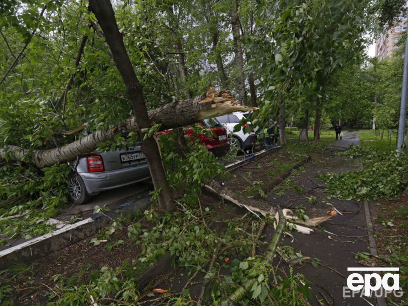 Ураган бушует в Москве