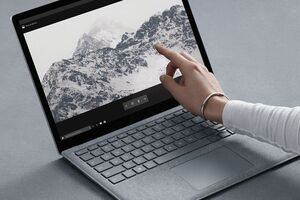 Новий ноутбук Microsoft оснащено сенсорним дисплеєм