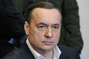 Заседание перенесли на 12 мая