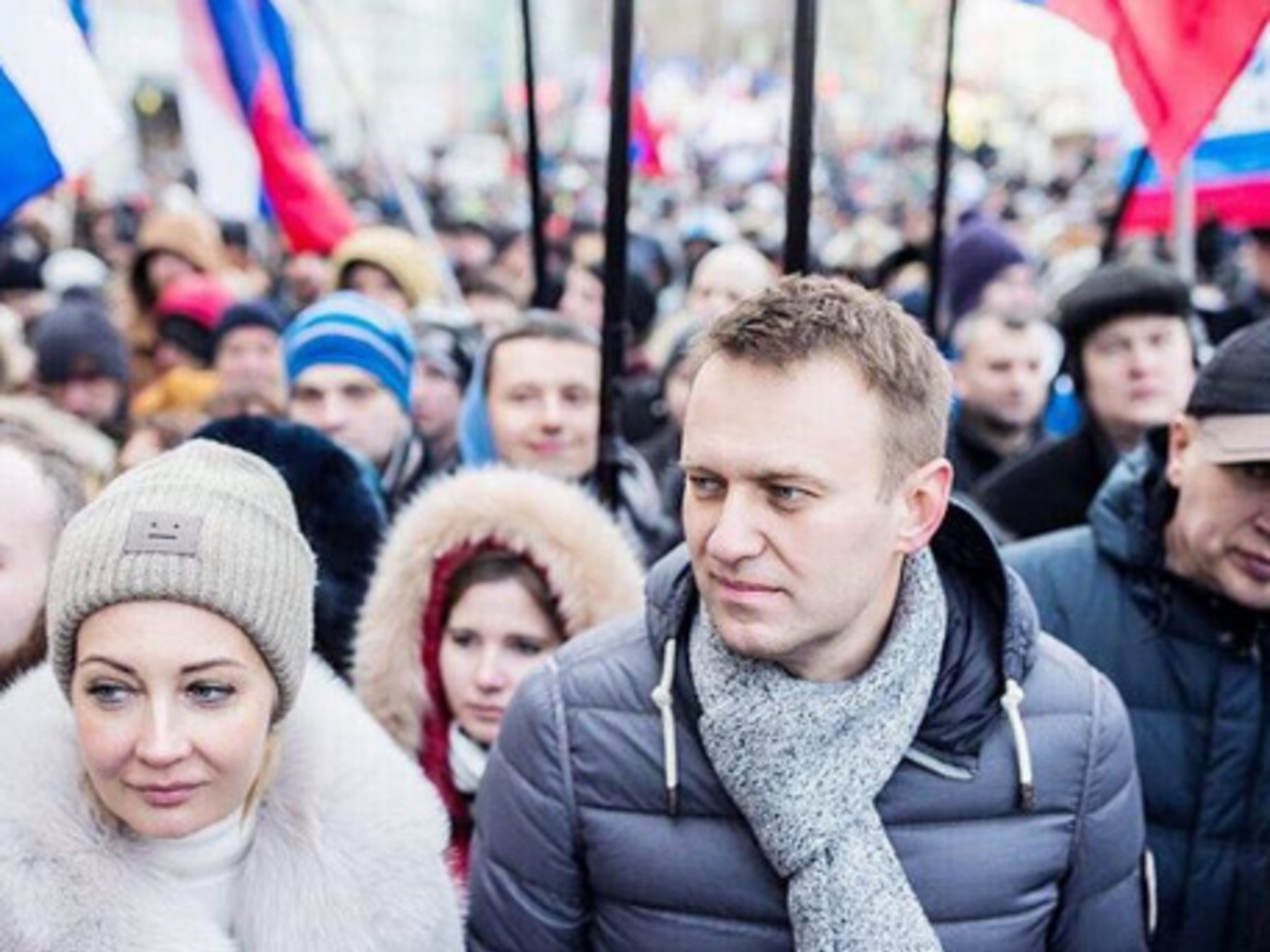 Навального могут не допустить к выборам из-за судимости