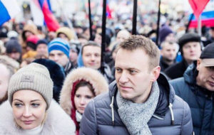 Навального могут не допустить к выборам из-за судимости