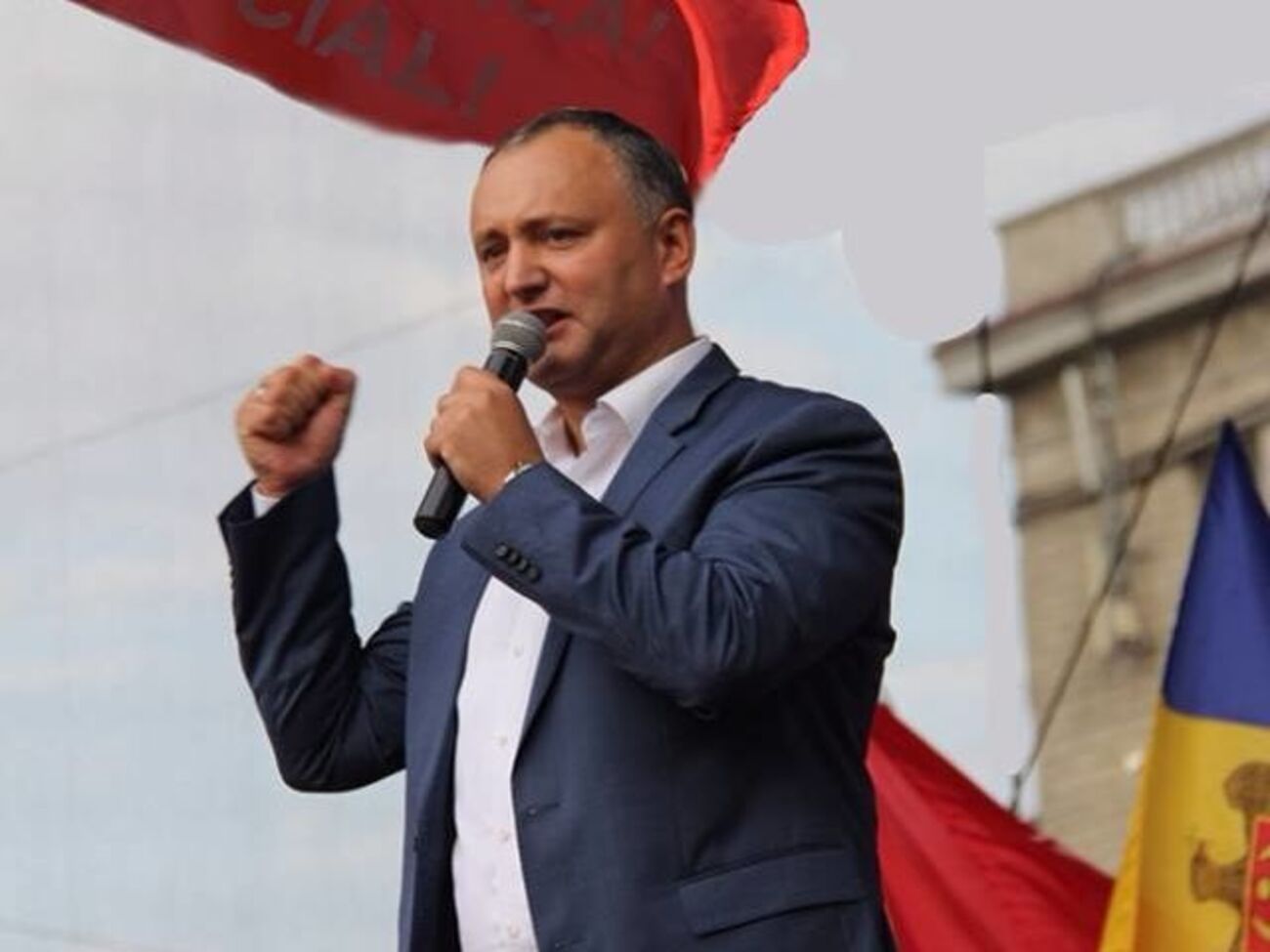 Додон прокомментировал решение Конституционного суда
