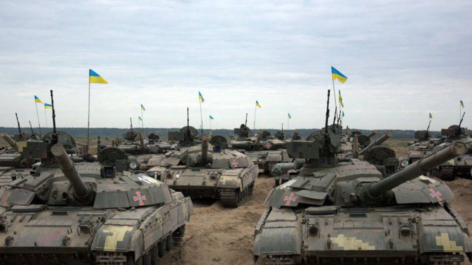 Украинские военные будут выступать на танках типа Т-64БВ