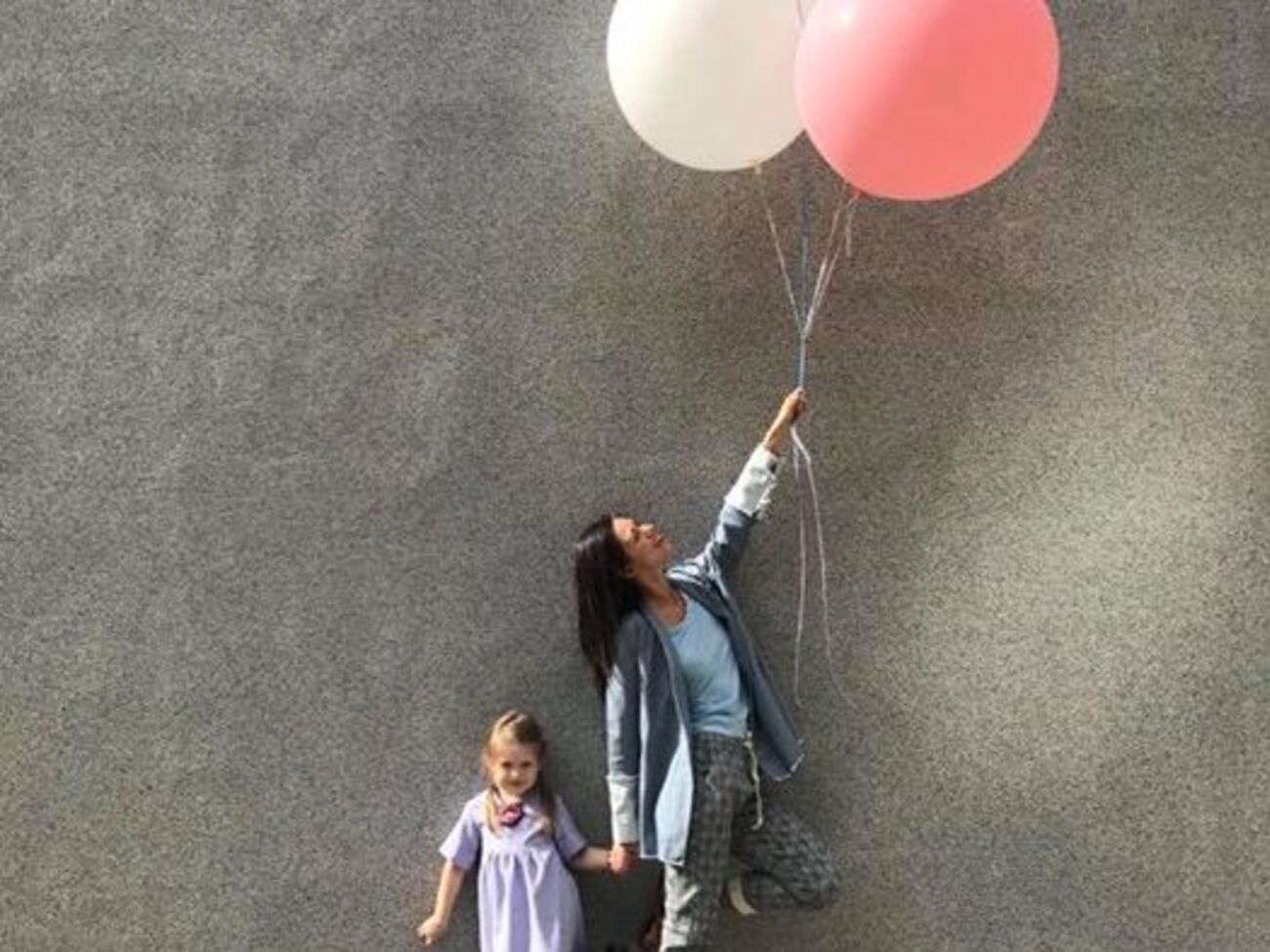 Вика из "НеАнгелов" призналась, что все больше времени проводит с племянницей и мечтает о собственном ребенке