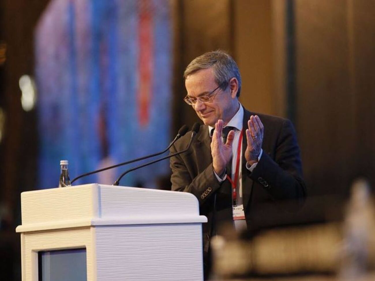 Алли утверждает, что Путин понимает только язык силы