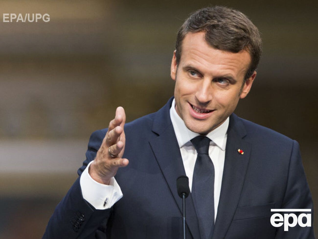 Макрон заявил о личной приверженности решению сирийского вопроса