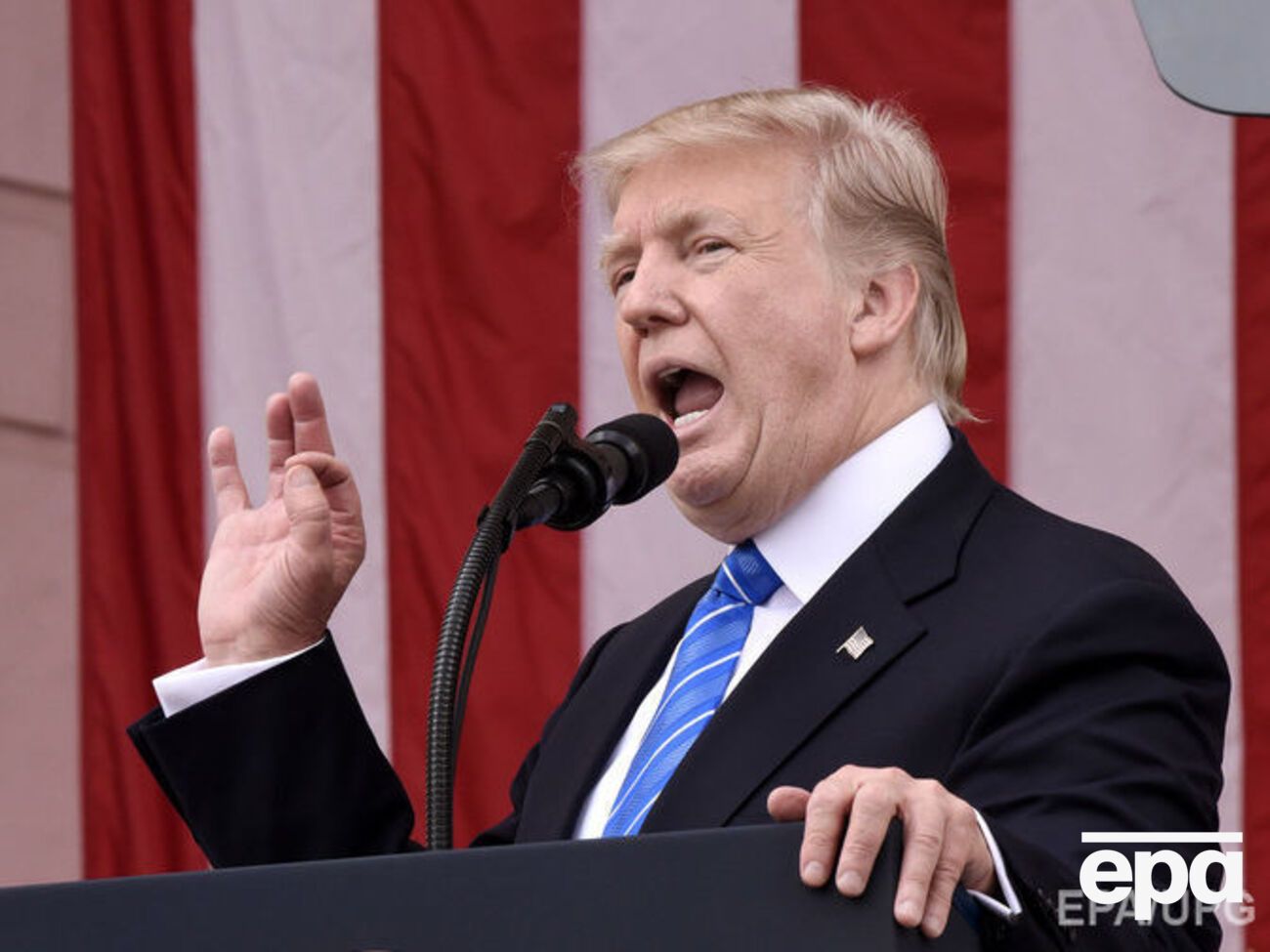 СМИ сообщали, что Россия пыталась повлиять на Трампа с помощью его советников