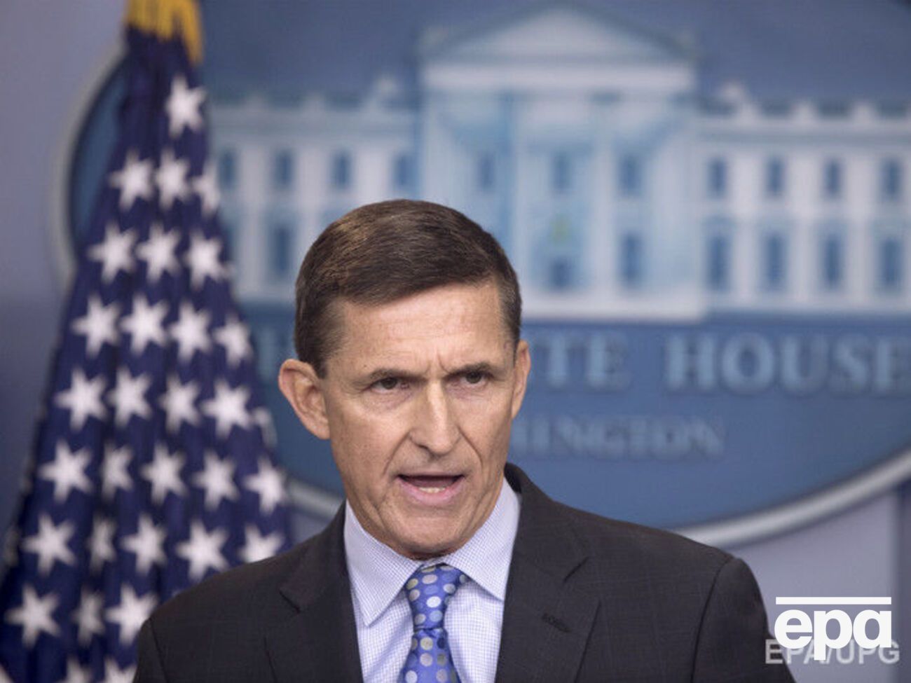 Флинн уже проигнорировал одну повестку Конгресса