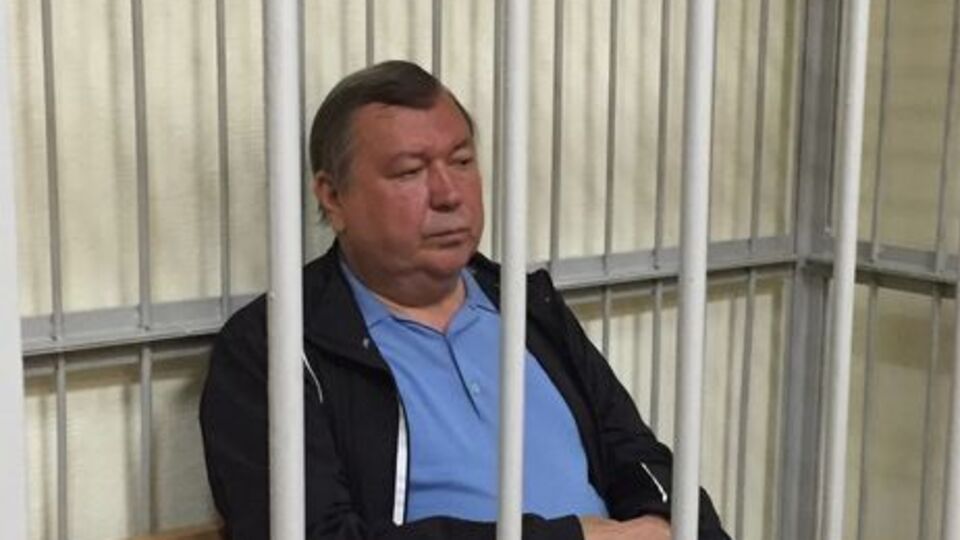 Антипов не внес определенный судом залог