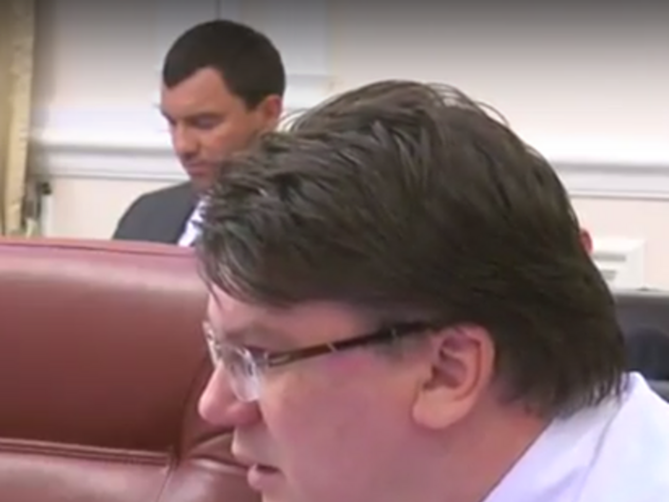 Жданов исправил ошибку после того, как в зале засмеялись