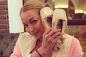 Волочкова знялася у вагоні