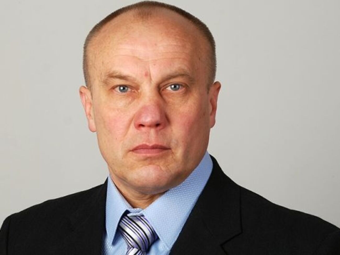 Суд заборонив Самардаку виїжджати за кордон і з'являтися на робочому місці