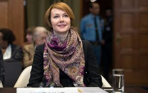 Зеркаль назвала Стокгольмский арбитраж единственным способом добиться изменений в контракте с "Газпромом"