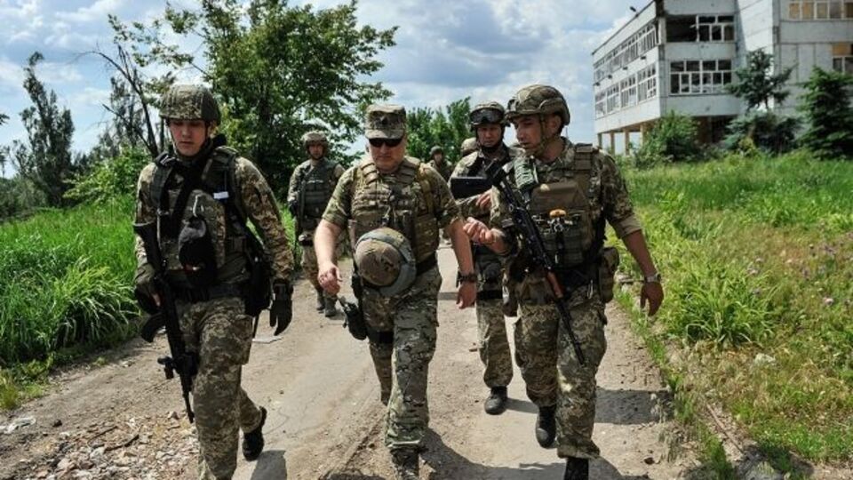 Турчинов: Наші бійці діють адекватно до загроз і готові дати відсіч