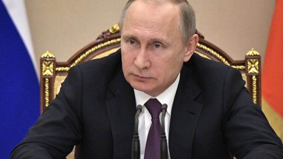 Президент РФ Володимир Путін своїм указом зняв обмеження на наймання турецьких громадян та роботу турецьких фірм у Росії