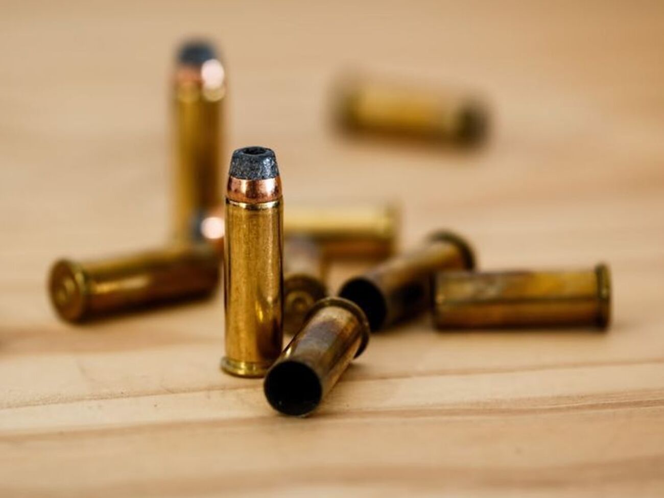 В экс-депутата стреляли несколько раз