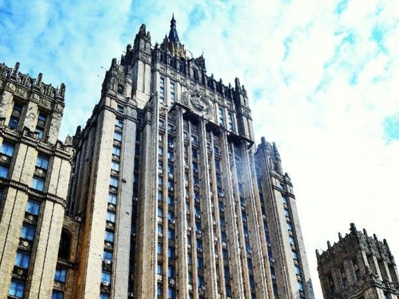 В МИД РФ считают, что отношения России и Украины обязательно наладятся