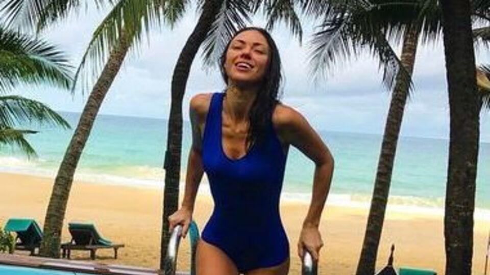 Вика: Поспамлю, потерпите, поймите и простите