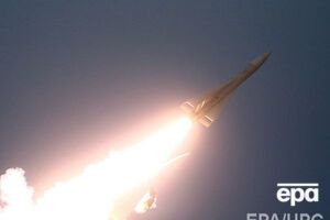 На початку року Іран проводив випробування балістичних ракет