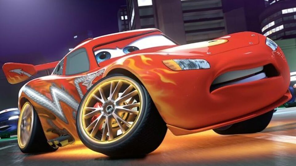 Герой мультфільму, автомобіль Блискавка, у новій частині франшизи "Тачки" потрапить в аварію