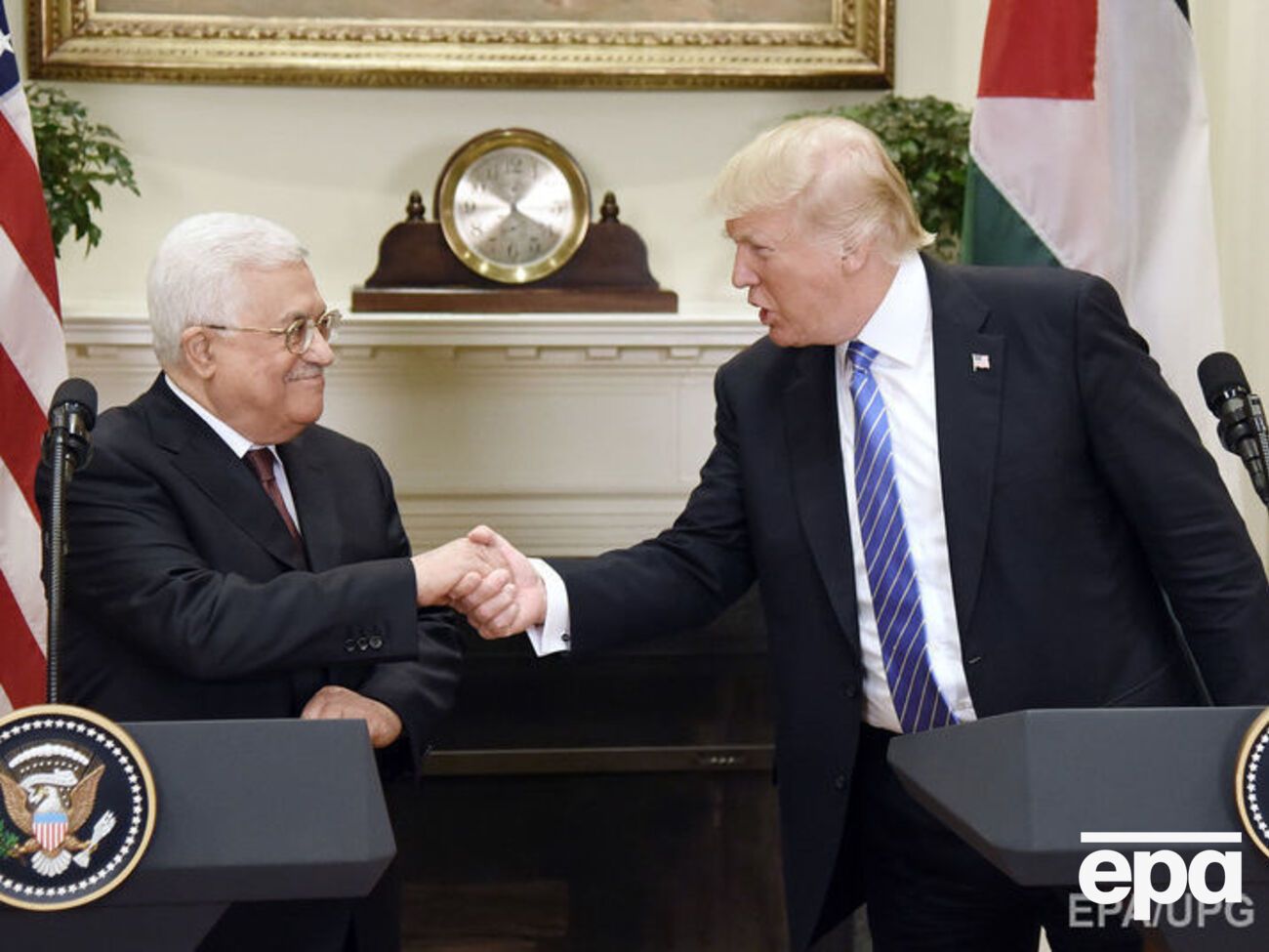 Аббас приехал к Трампу в Белый дом